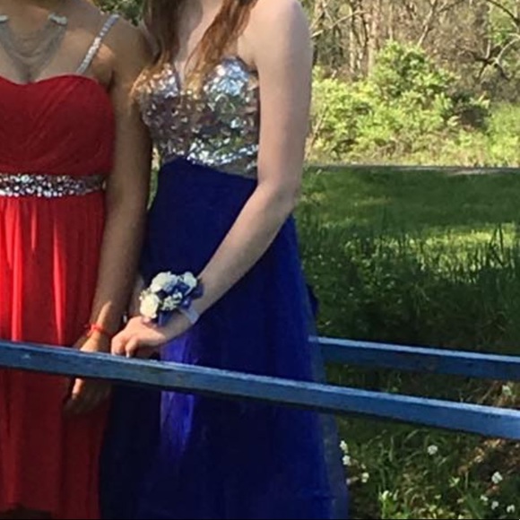 Long blue Prom dress - Picture 4 of 4